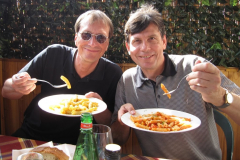 Twins-Rome-and-pasta