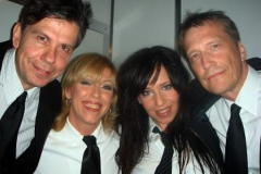 Twins-plus-girls-in-Riga