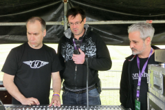 2.-Day-Tallinn-Martin-and-Camouflage-sound-engineer